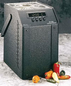 Temperature calibration bath equipment used for precise sensor calibration
