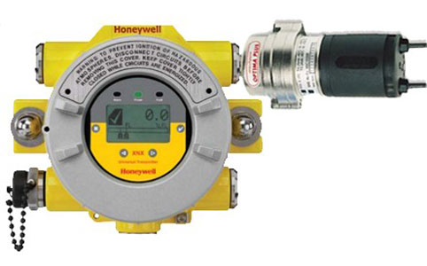 On-site thermal oxidizer calibration service being performed by Nitro Environmental technician